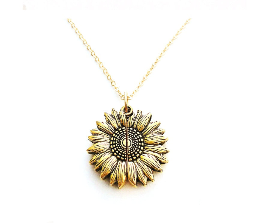 Sunflower Double Lettering Necklace